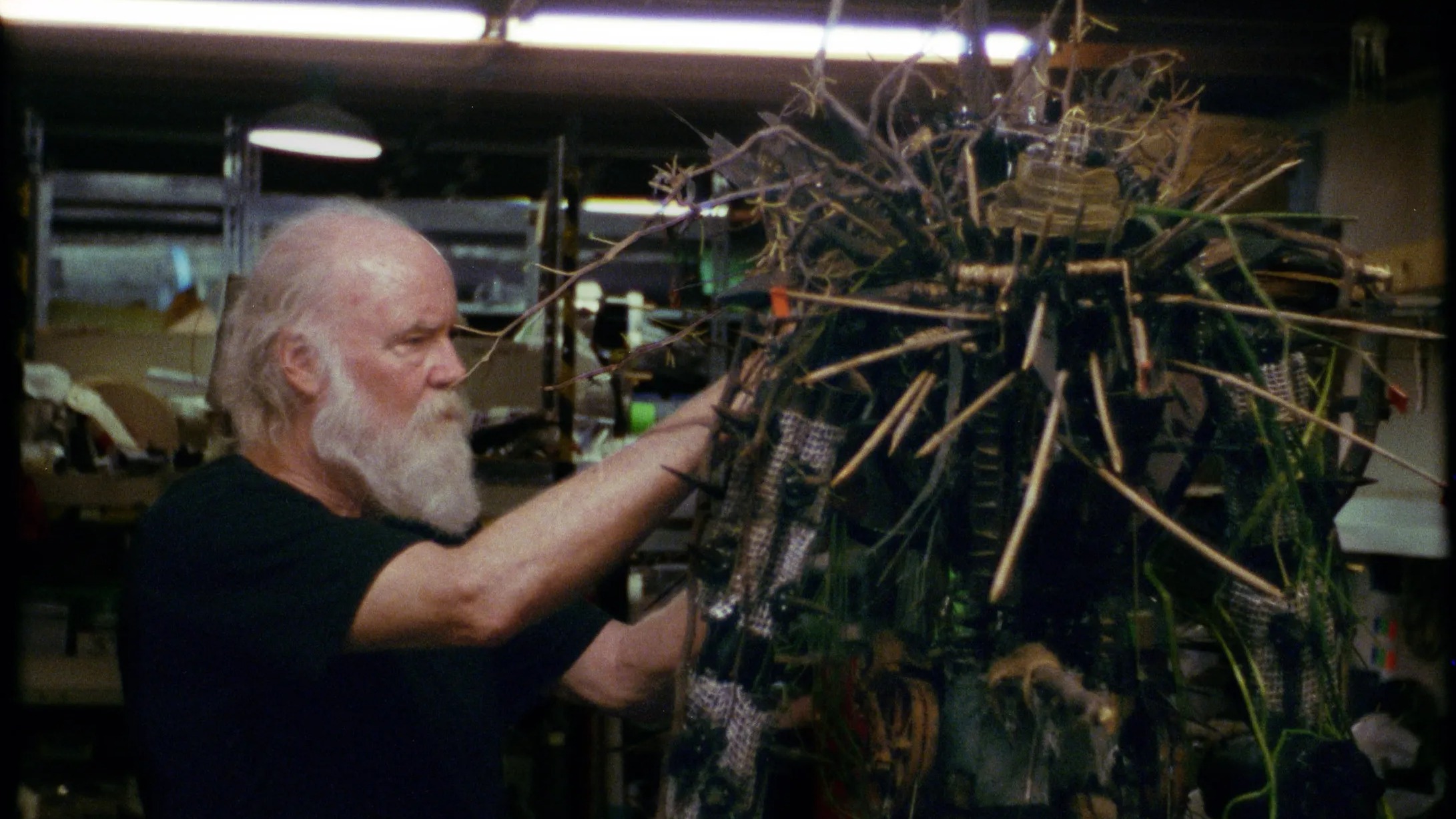 Studio Efek Visual Phil Tippett Resmi Tutup, Koleksi Dijual di Lelang